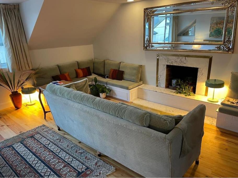 Paris Rooftop Studio At The Residence, Bantry Zewnętrze zdjęcie